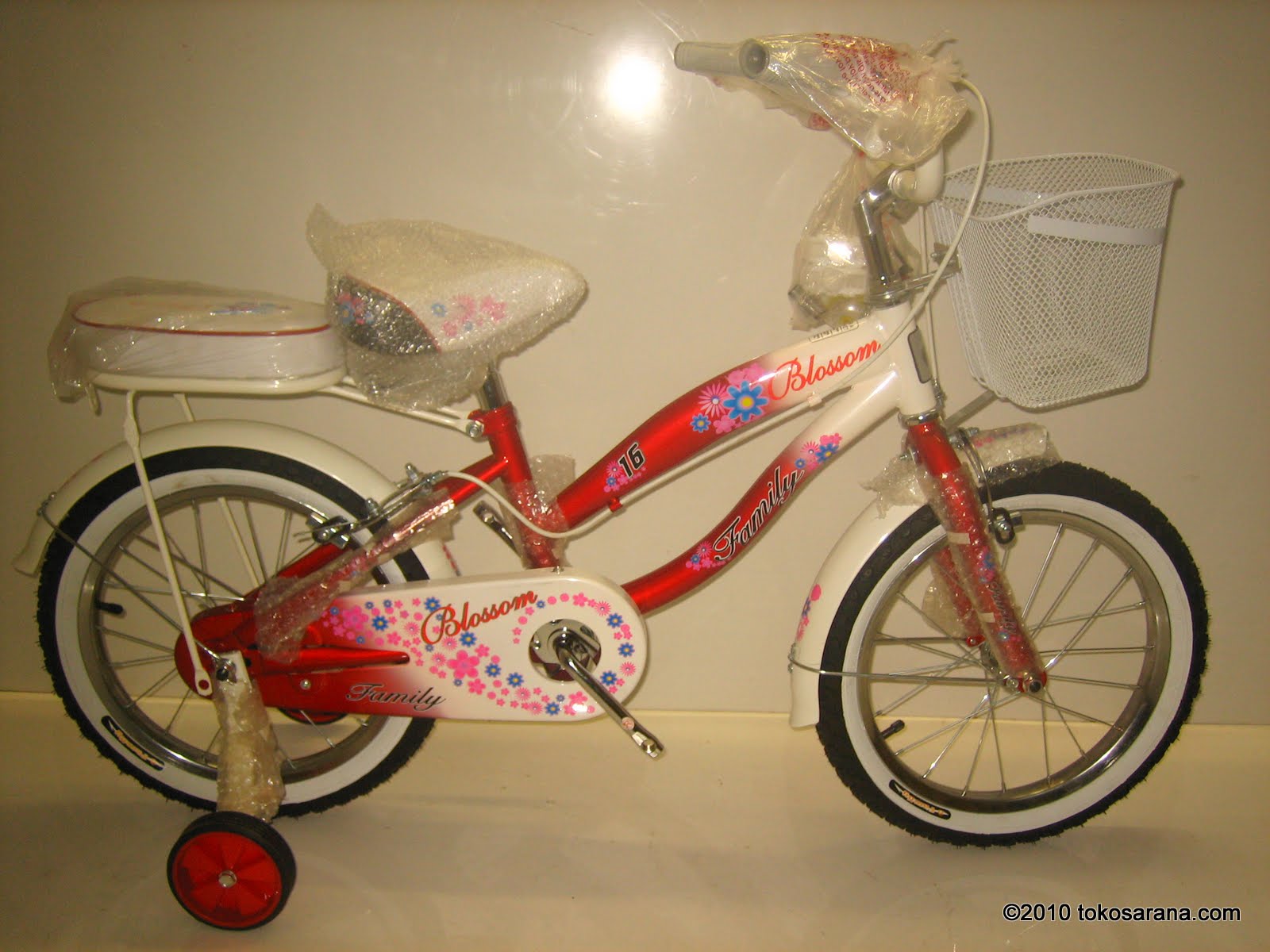 tokomagenta A Showcase of Products Sepeda  Anak  FAMILY  
